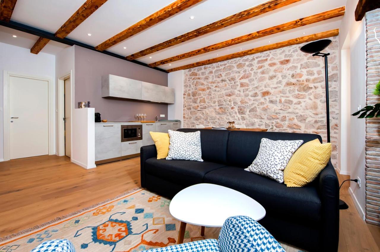 Apartments Casa De Amicis Rovinj Exterior foto