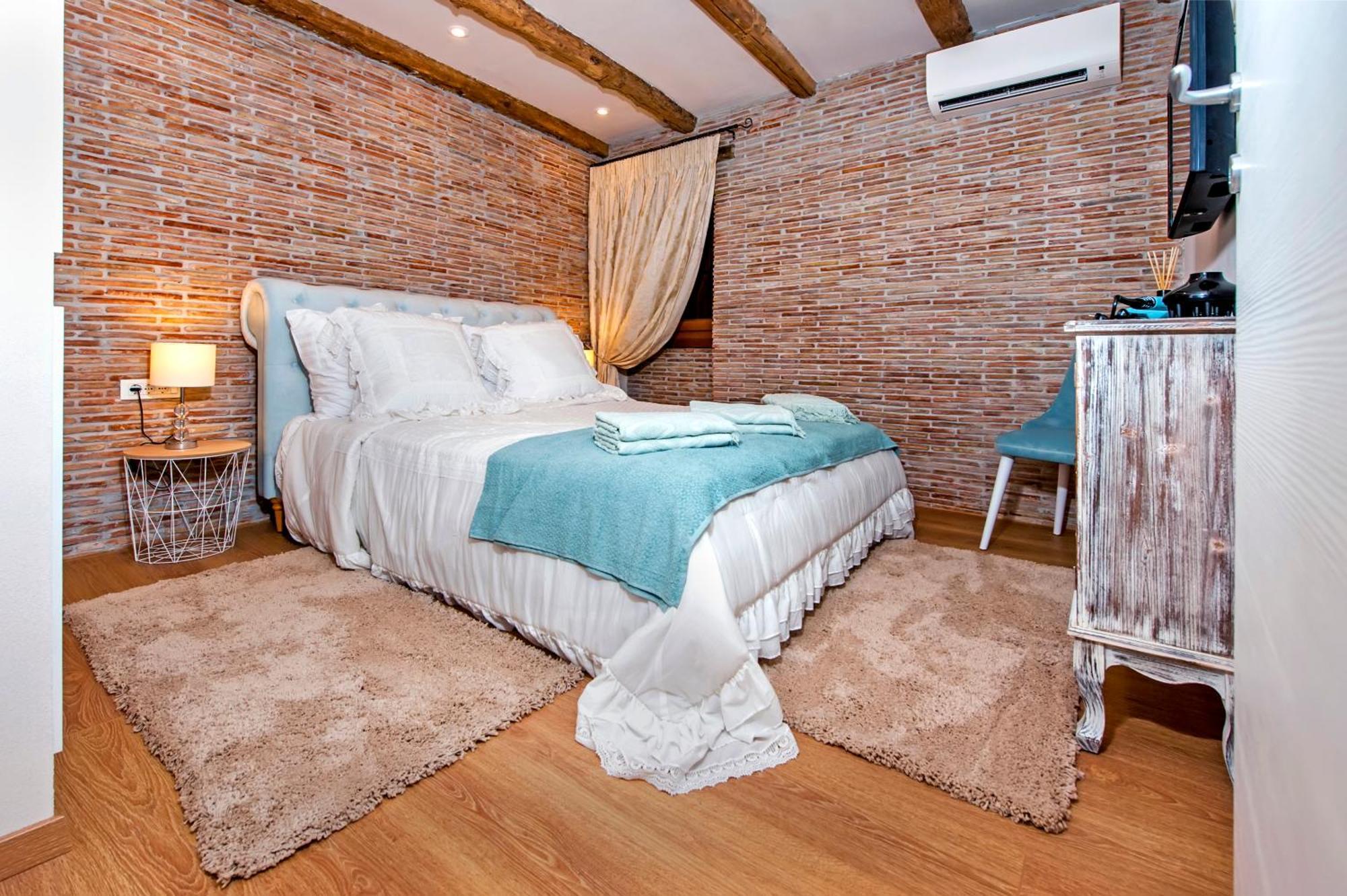Apartments Casa De Amicis Rovinj Zimmer foto